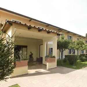 https://hotel-quadrifoglio.it-romehotels.com