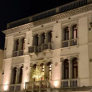 Palazzina Mori - Luxury Frühstückspension
